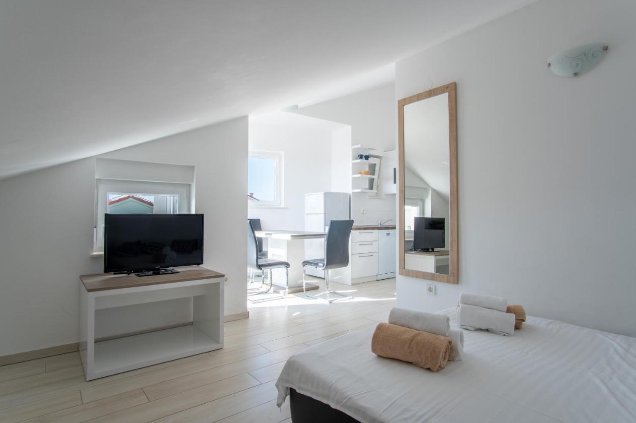 West Apartment