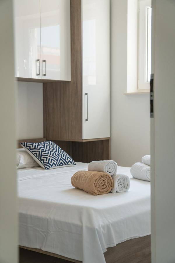 West Apartment *